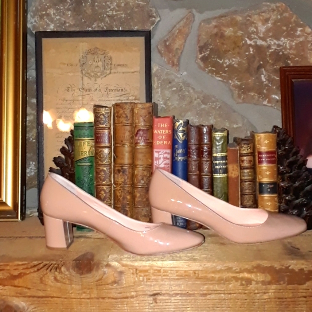 Kate Spade patent leather pumps